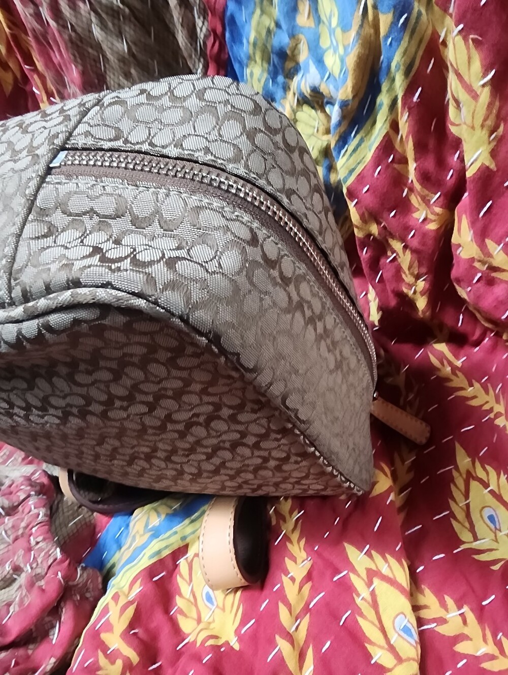 Coach Small Toiltery Bag - Picture 10 of 11